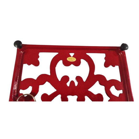 Vintage Red Enamel Cast Iron Trivet With Rubber Feet & Hanging Ring - Picture 7 of 11
